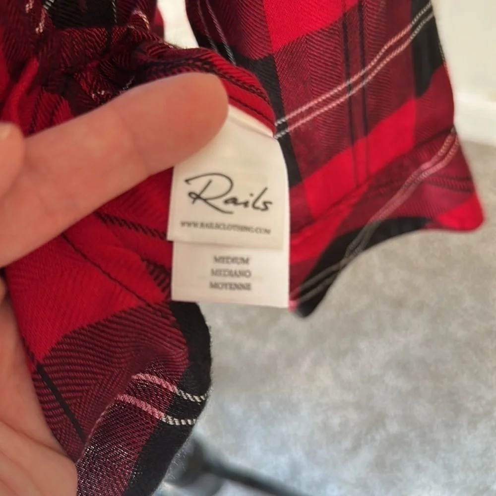 Rails Plaid Button Down, Size M, Like New - image 7